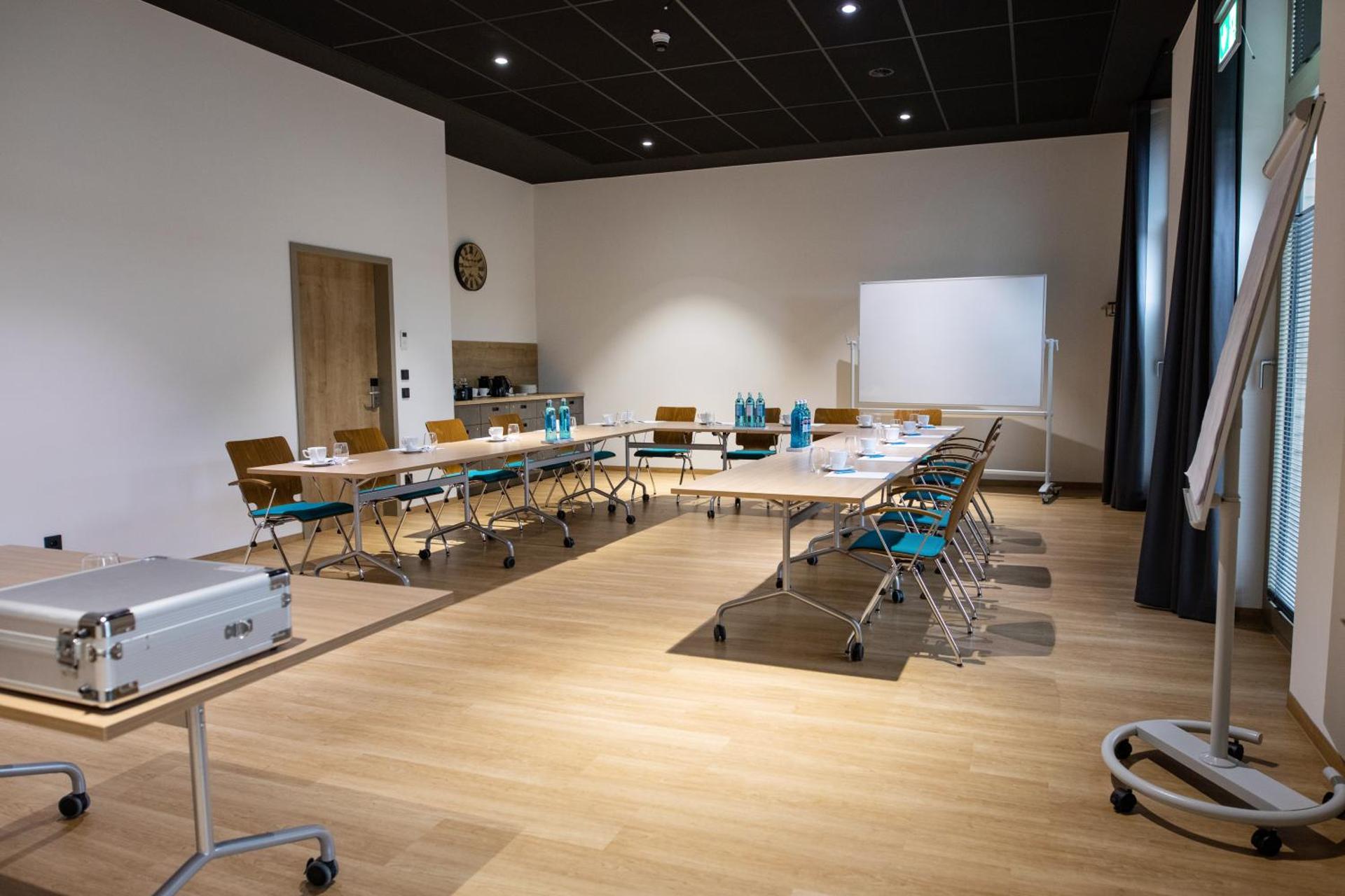 Meeting/conference room