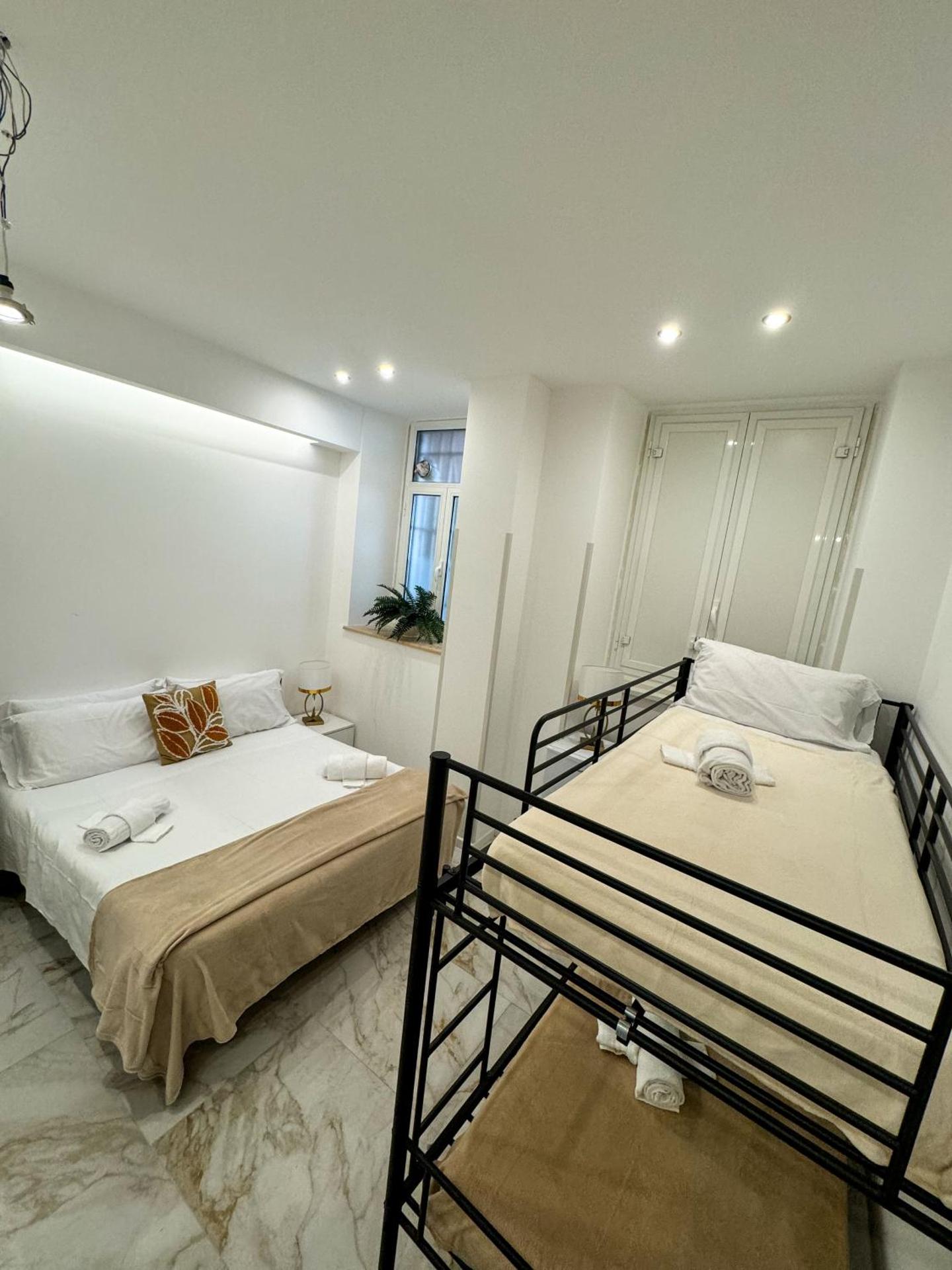 Comfort Quadruple Room