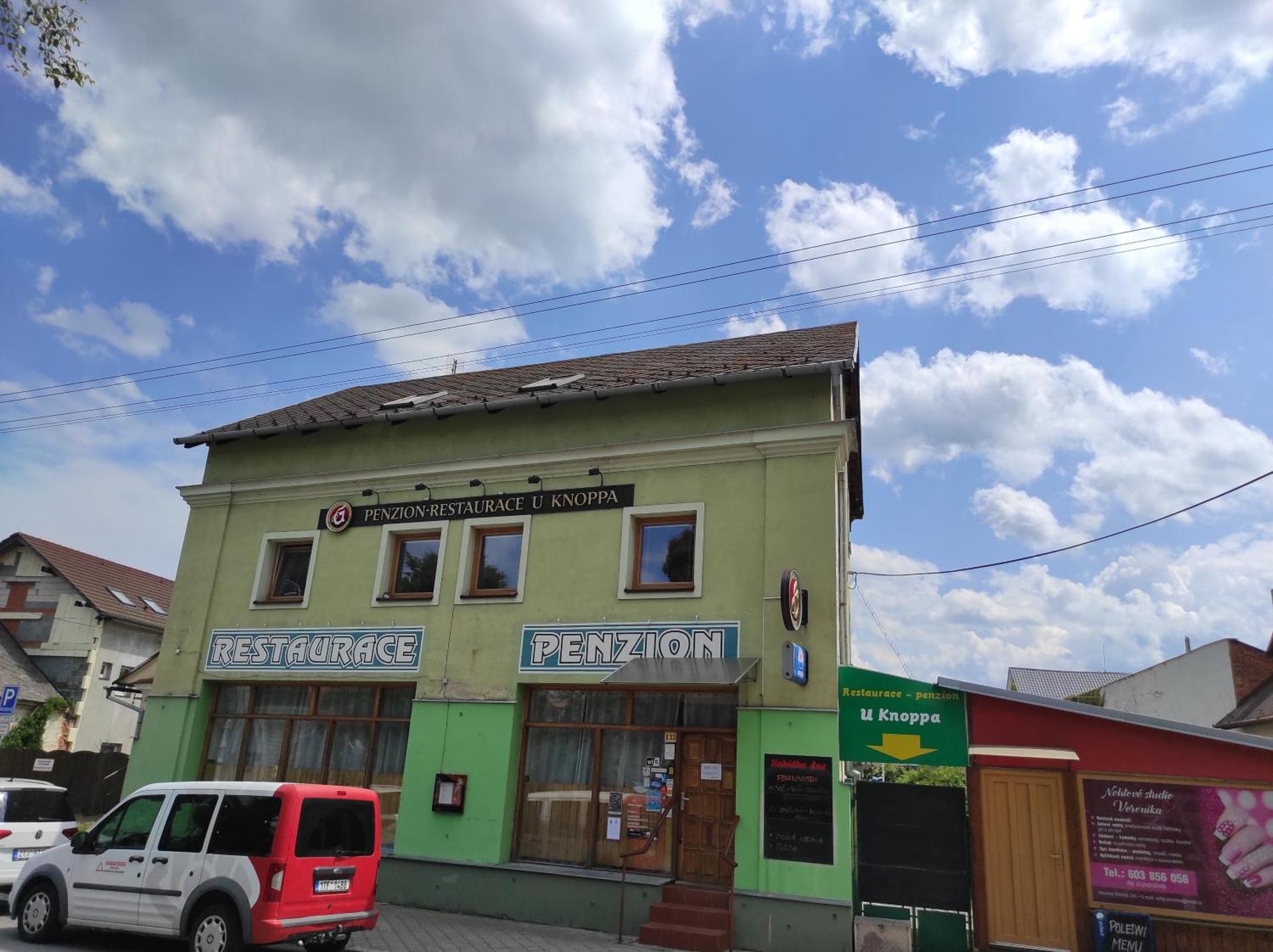 Penzion a restaurace U Knoppa