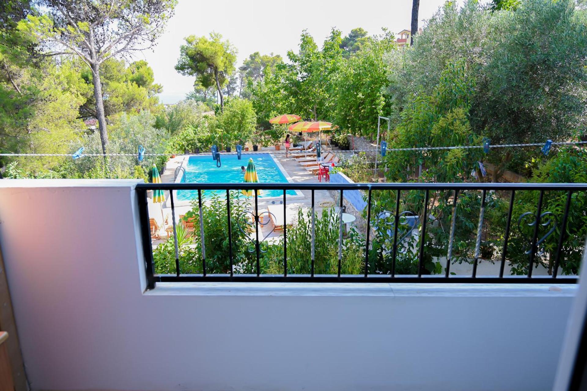 Gini Palace - Shengjin