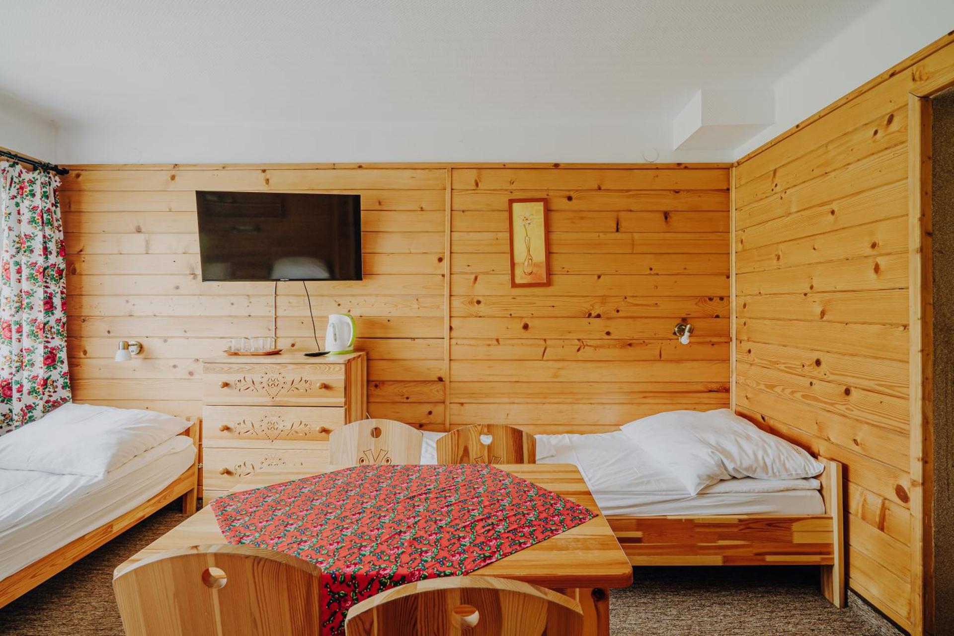 Quadruple Room with Mountain View