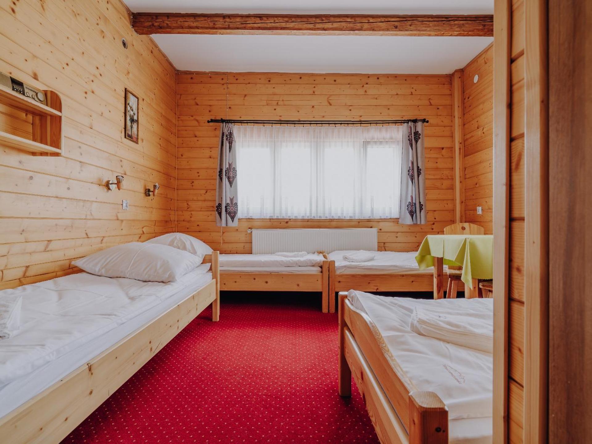 Quadruple Room with Private Bathroom