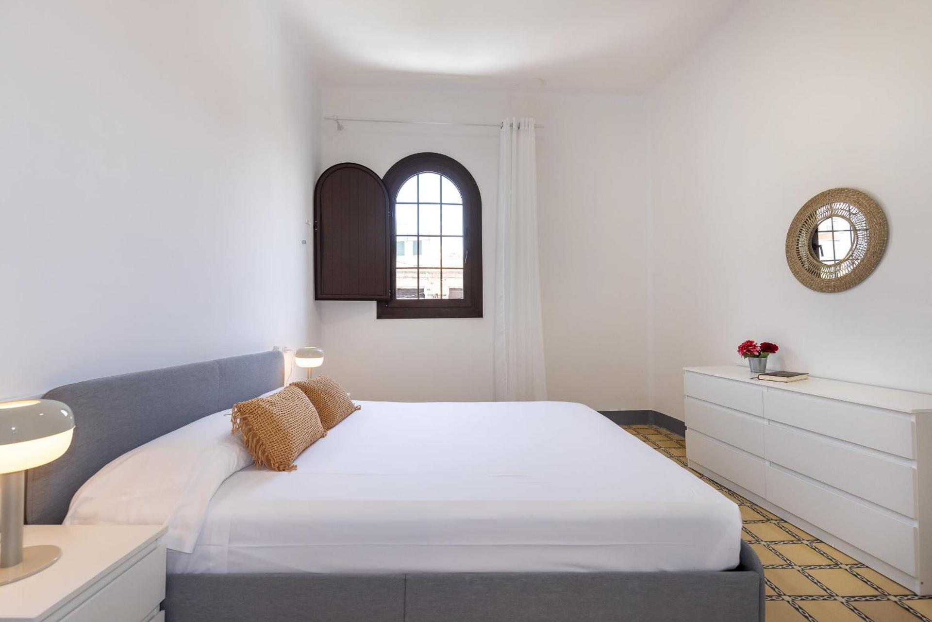 Pujol Barbera by Unik Vacation