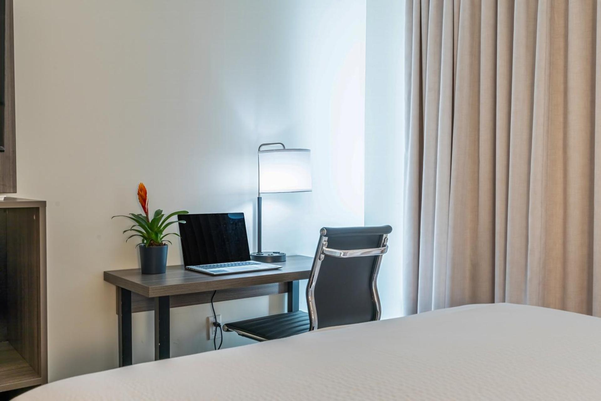 Ramada by Wyndham Kingston