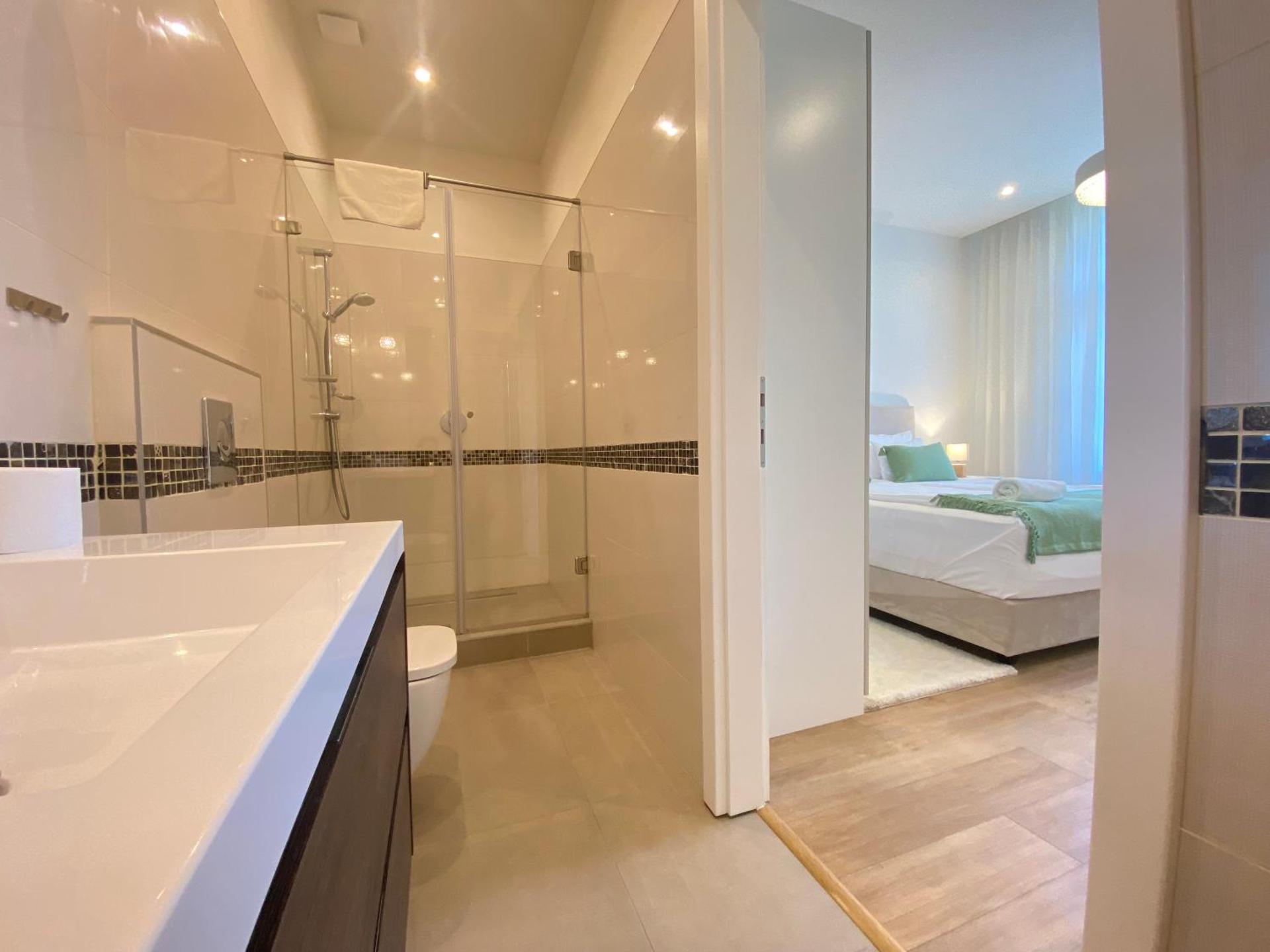 Ultralux magnolia city center Bestern