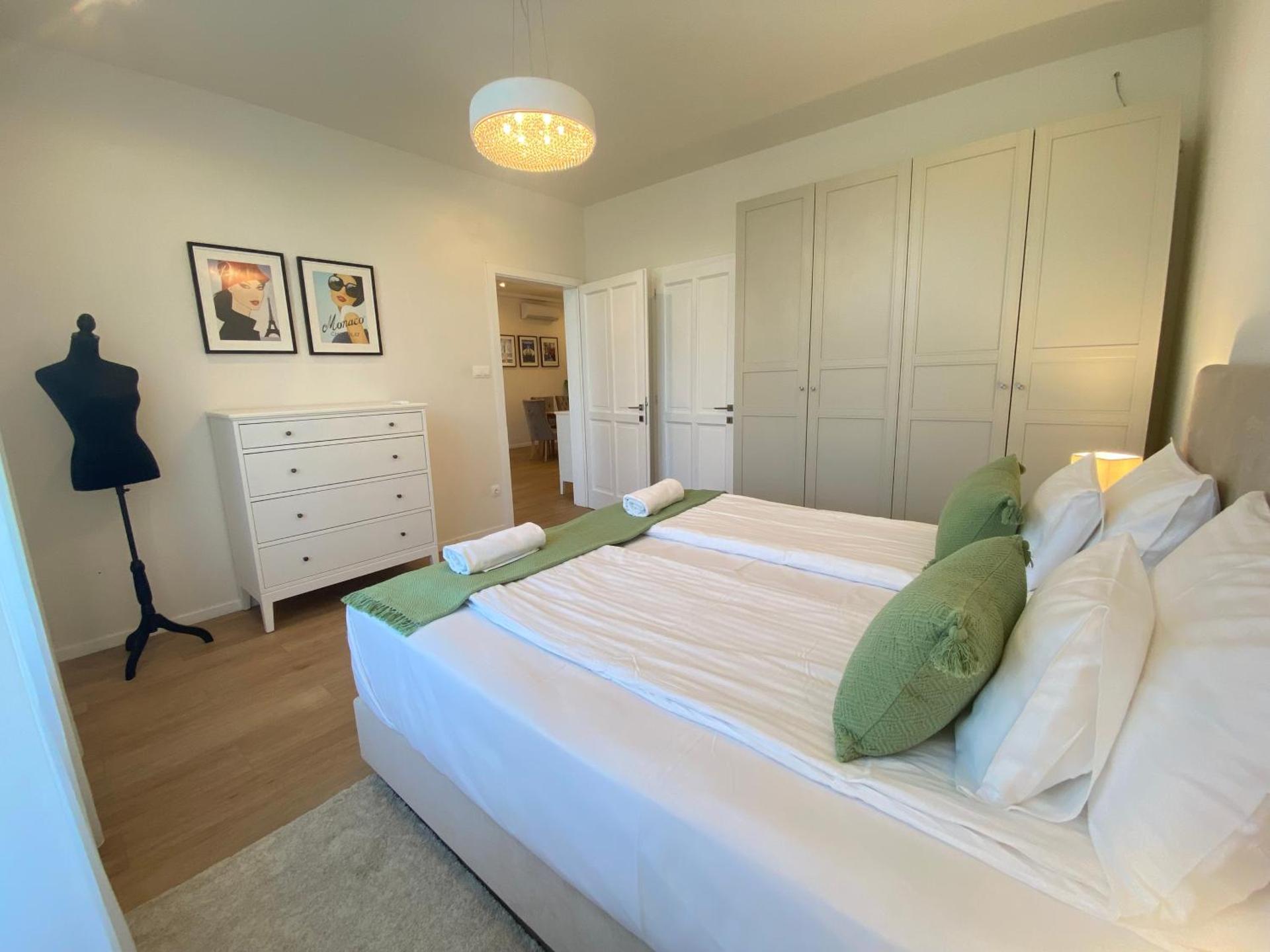 Ultralux magnolia city center Bestern