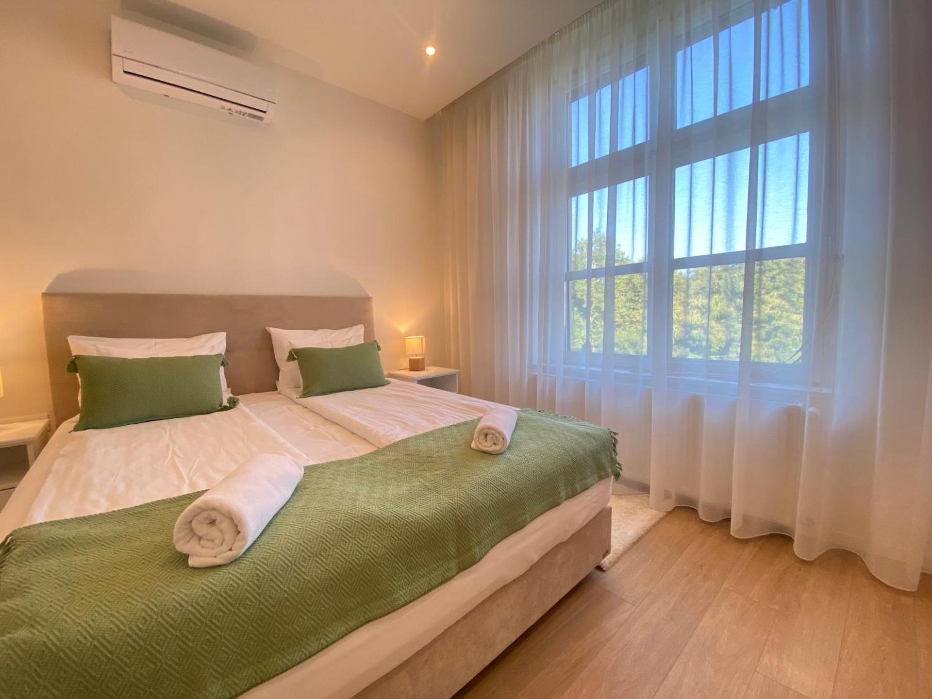 Ultralux magnolia city center Bestern