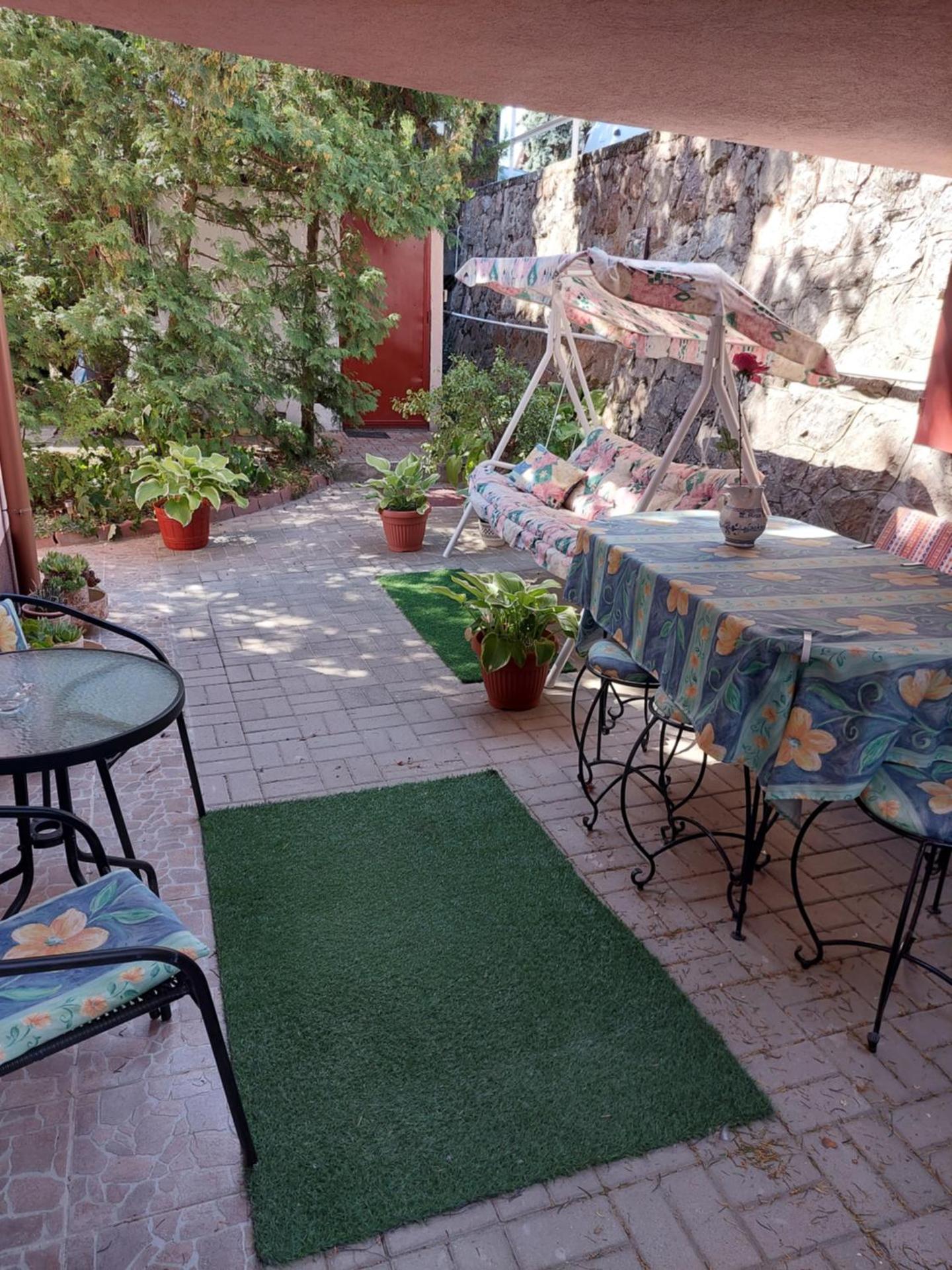 Inner courtyard view