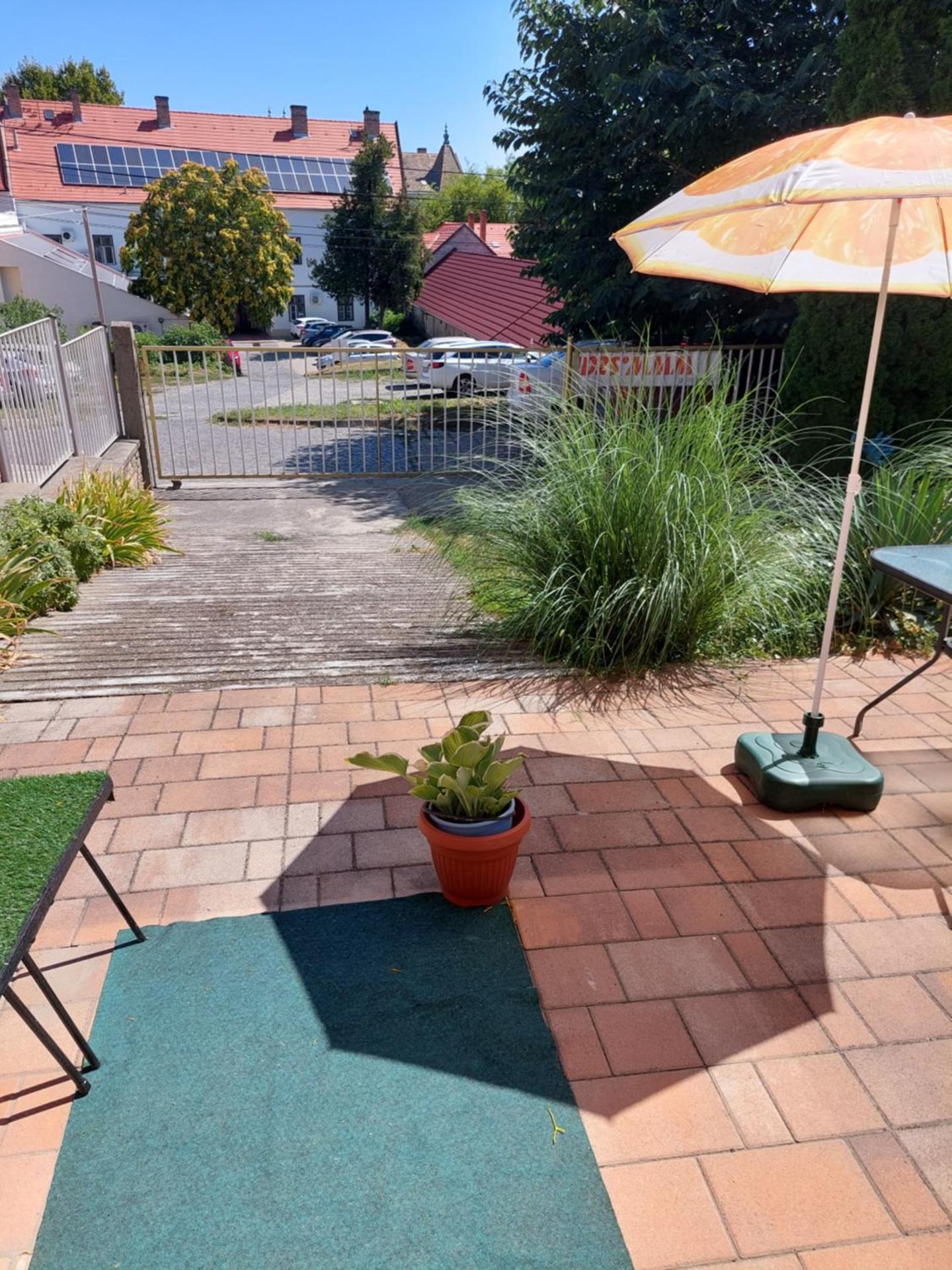 Inner courtyard view