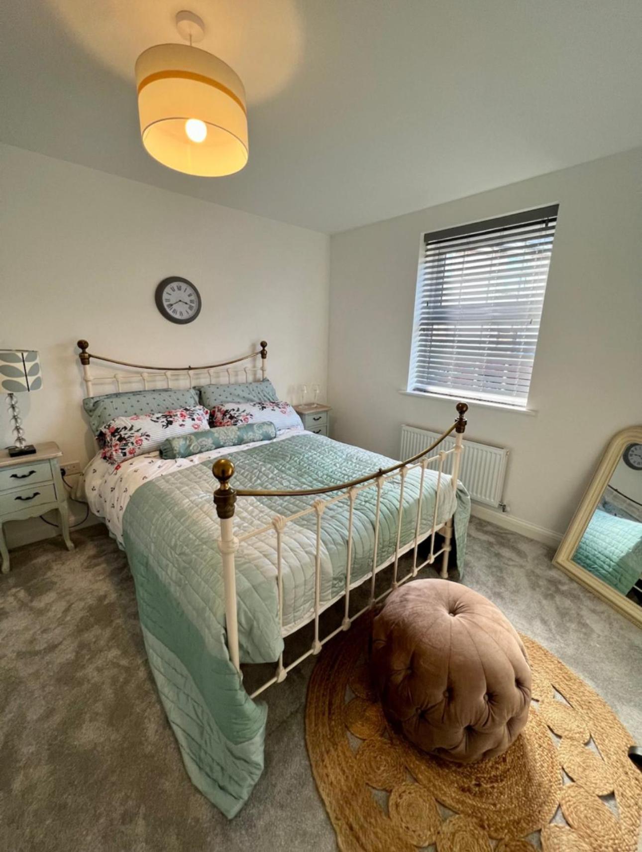 2 Bed Home in Shropshire