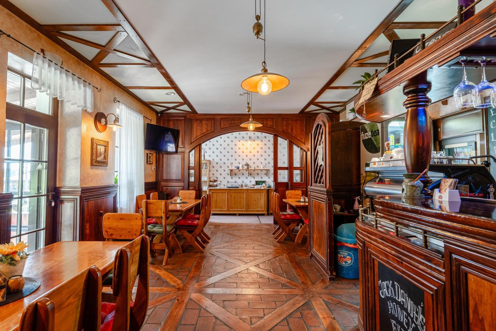 Penzion - Horský Hotel