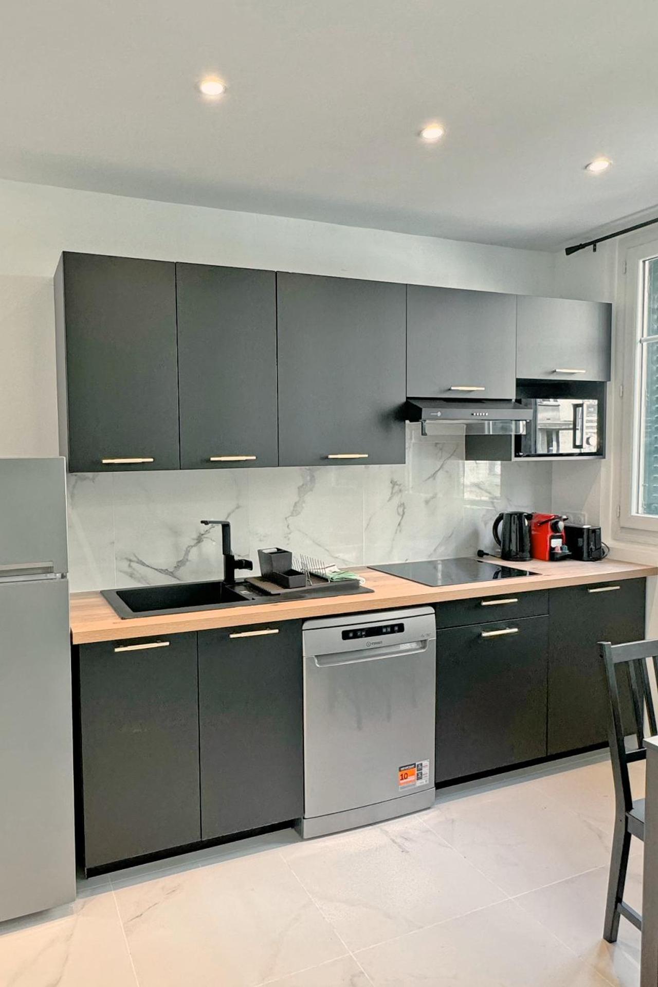 Kitchen or kitchenette