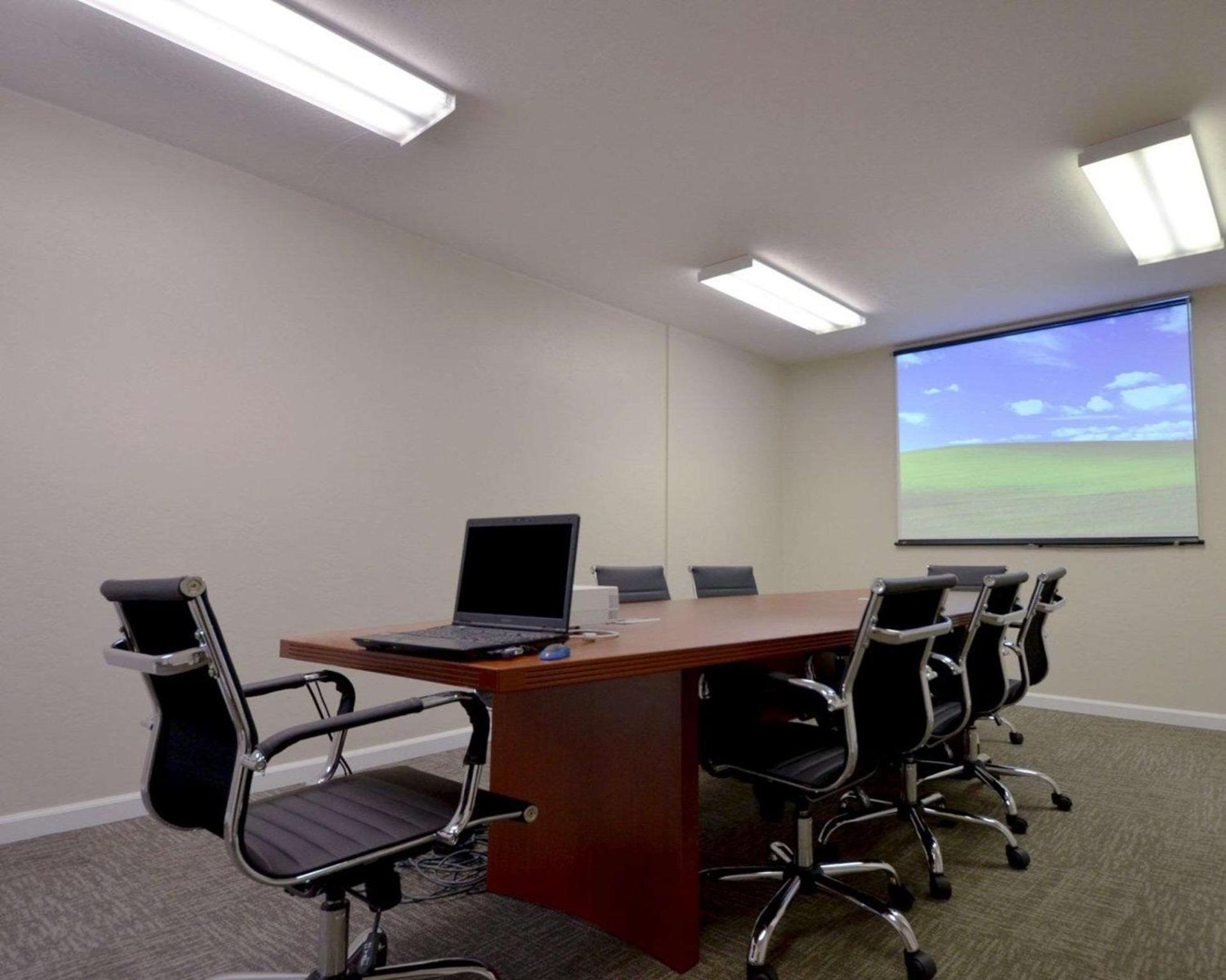 Meeting/conference room
