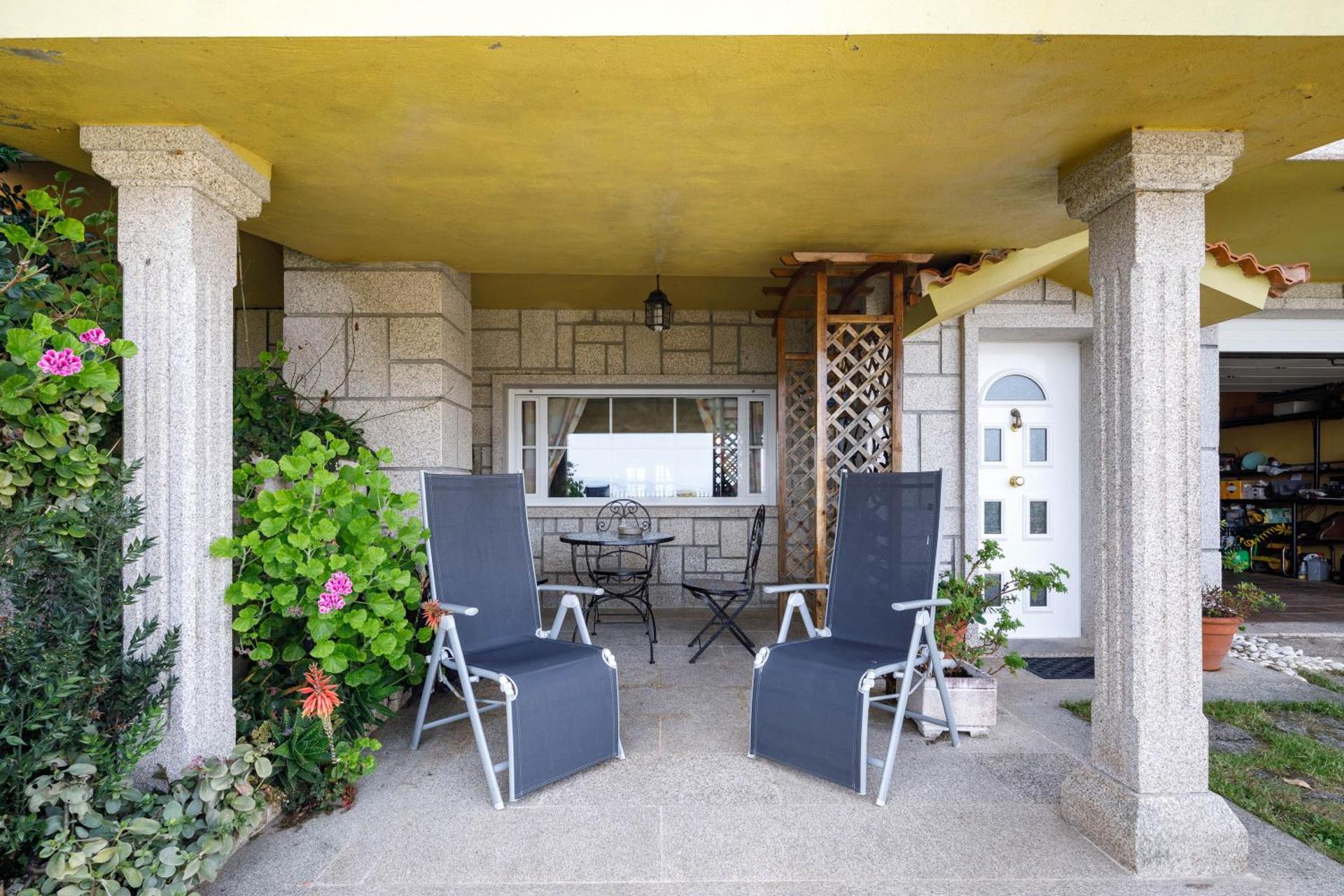 Apartamento con jardin en un chale