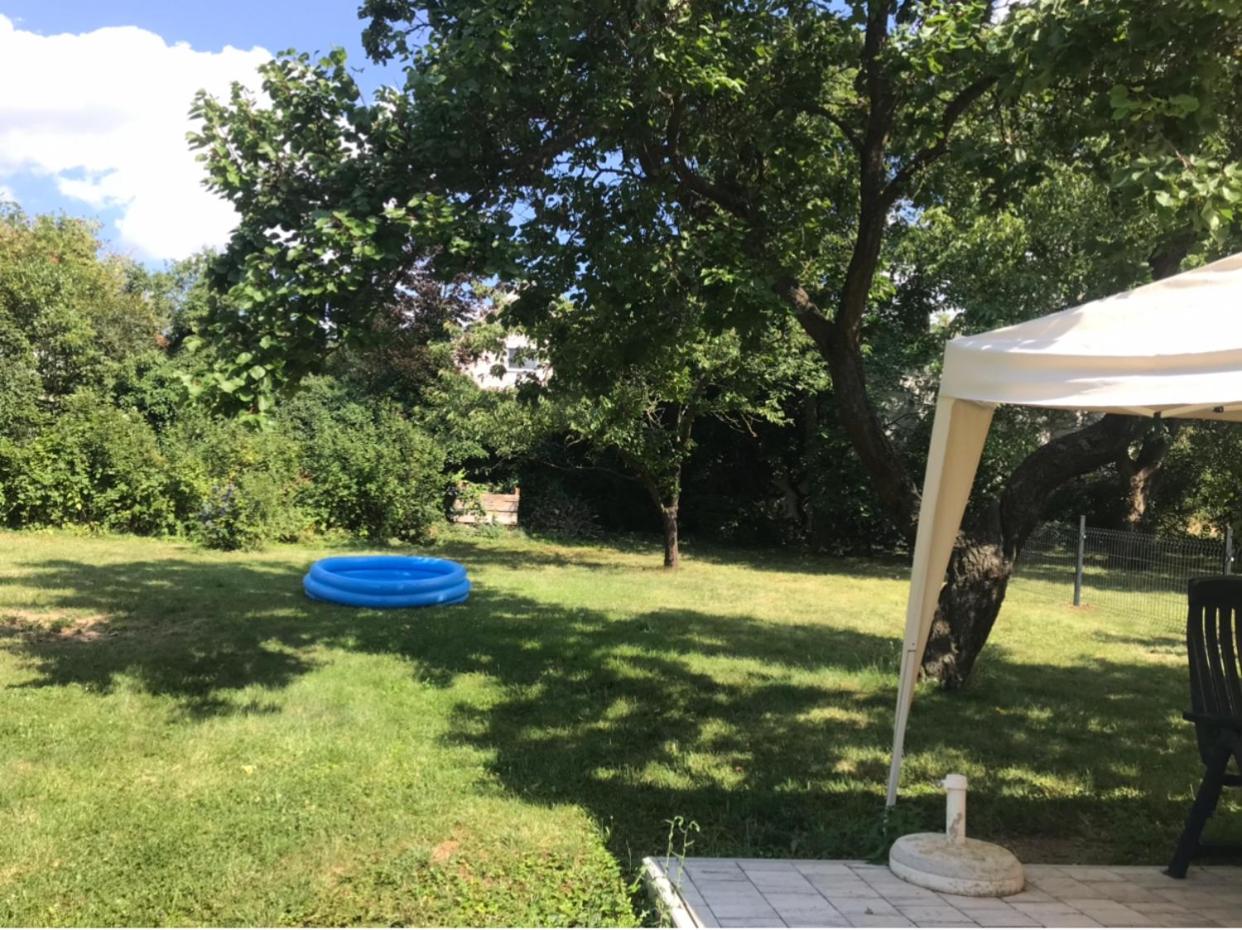 Hollabrunn-Rest-Relaxation-Garden contactless check-in