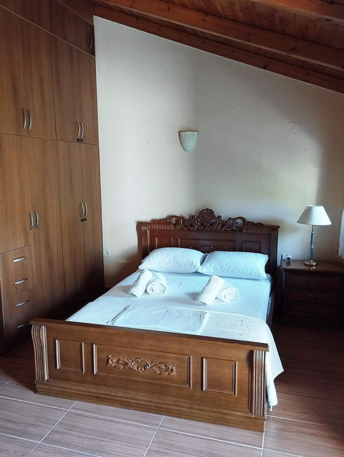 Το Αρχοντικό της Λενιώς