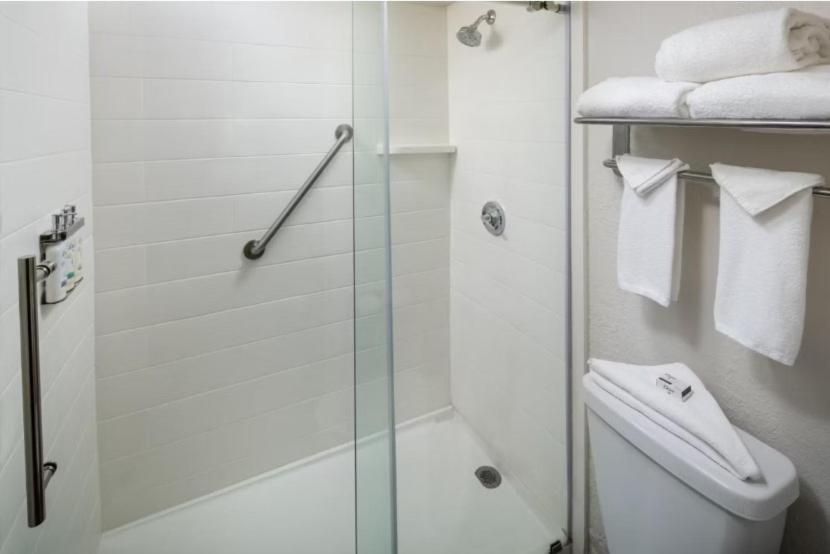 Holiday Inn & Suites Boca Raton - North