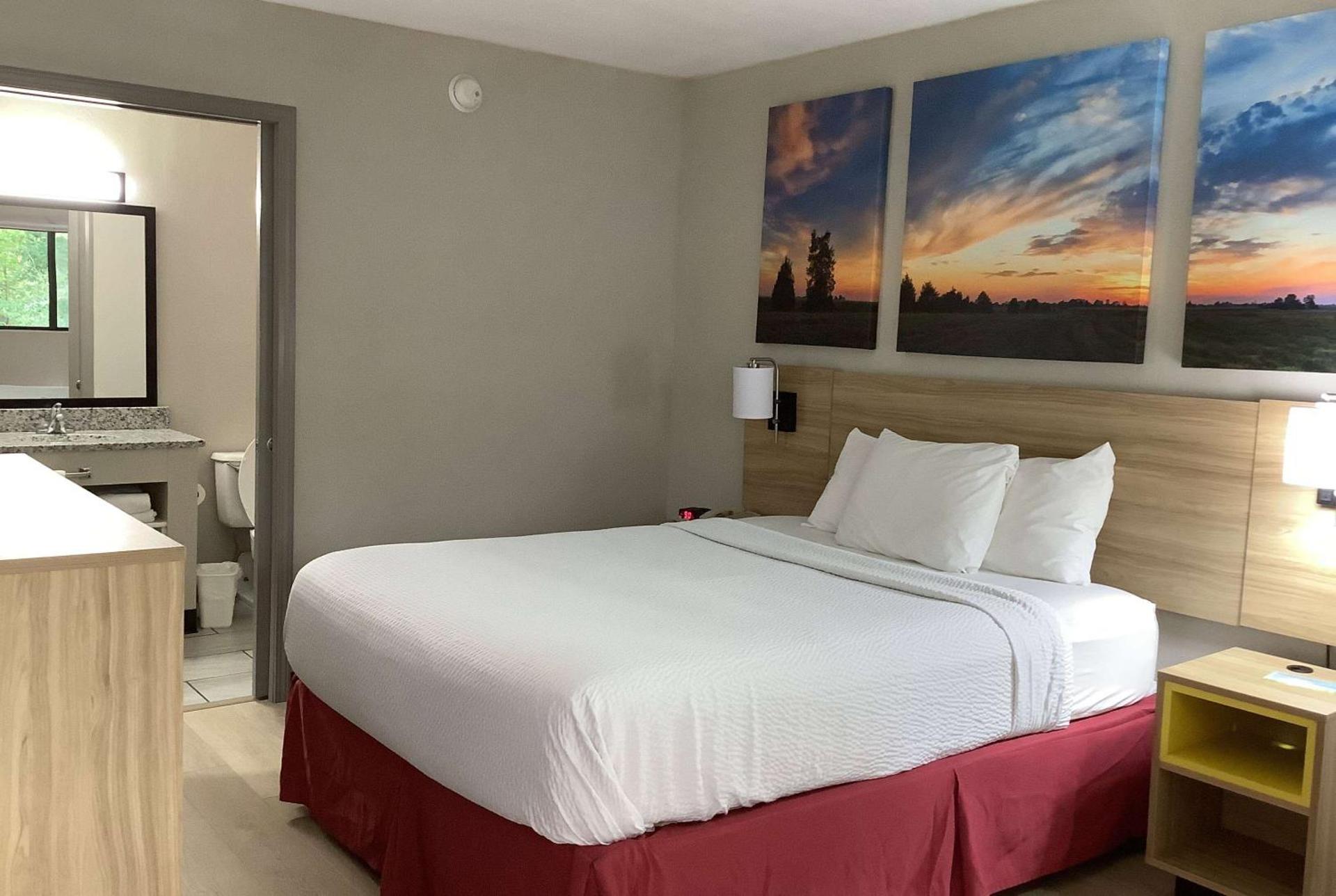 Photo of the whole room