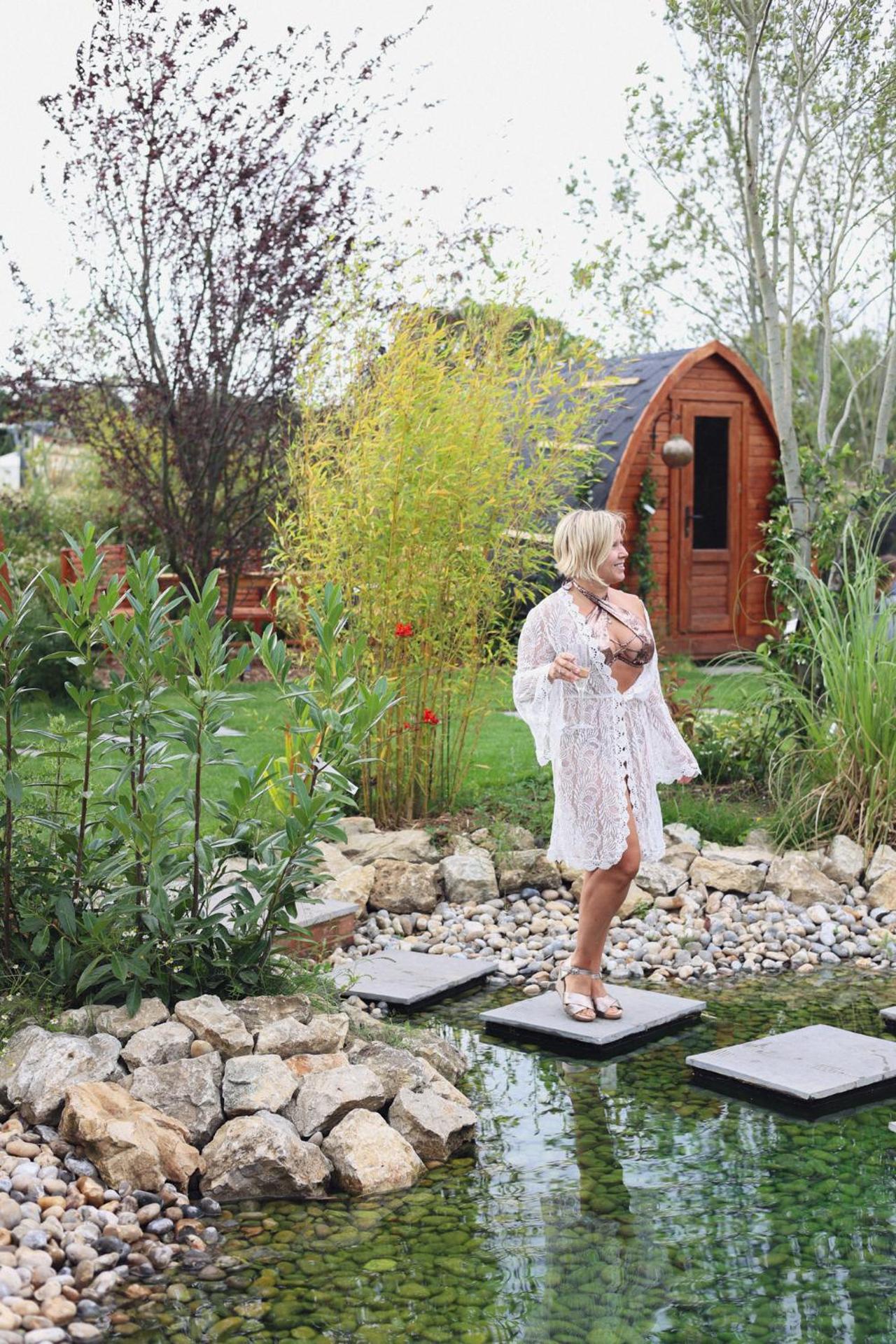 Dragonfly Glamping Spa Retreat