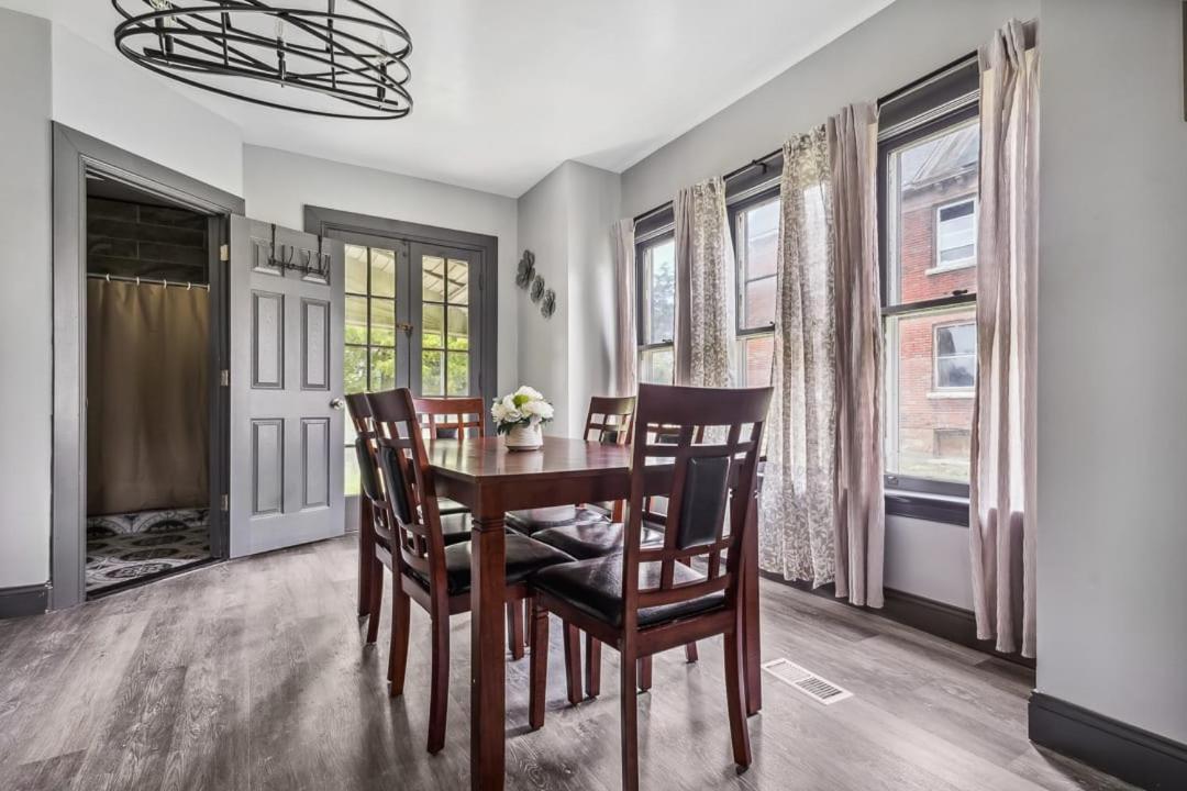 Spacious 5Br 2bath near the Falls & Casino