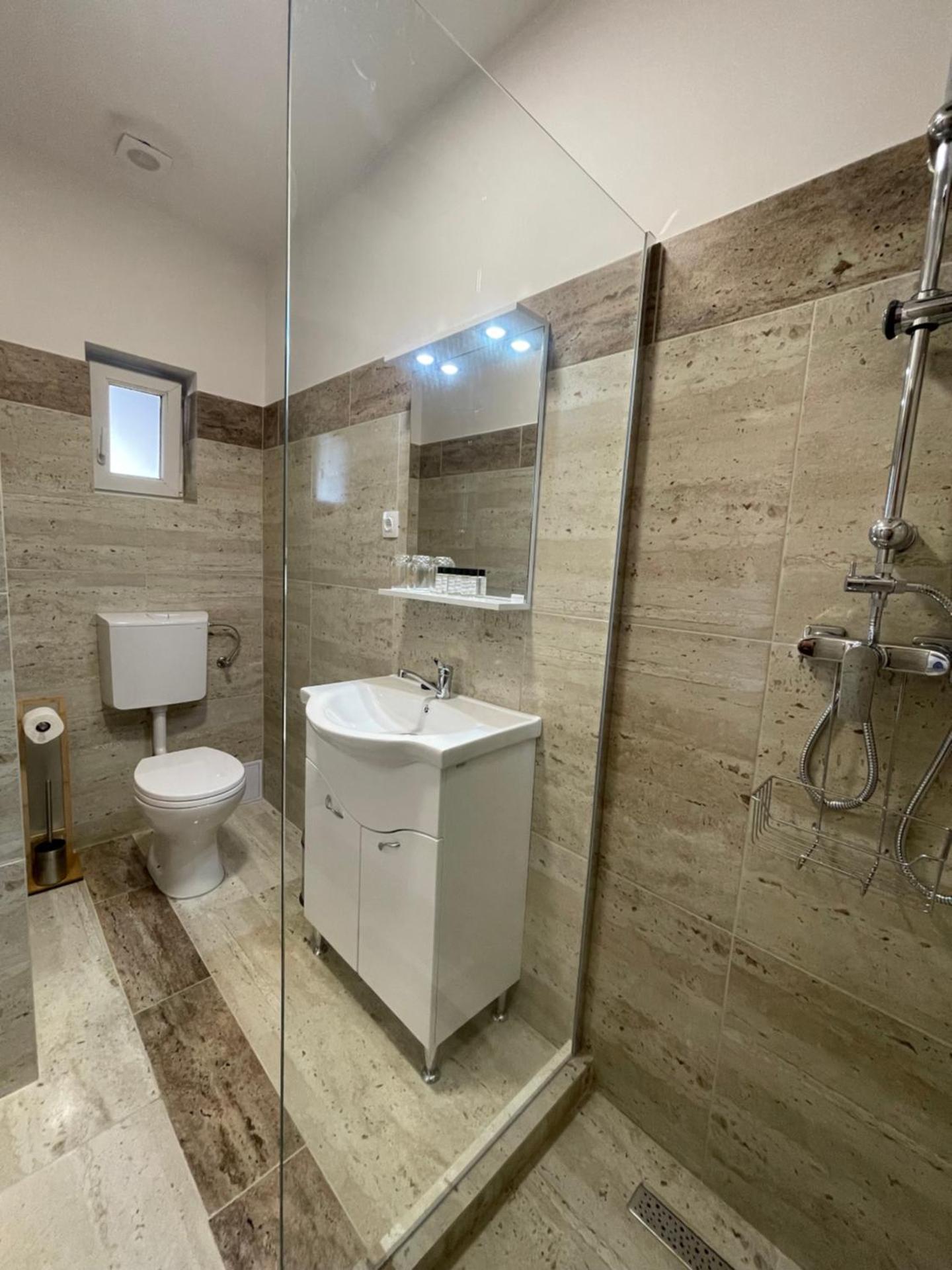 Airport Wanderer Inn - Vándor fogadó