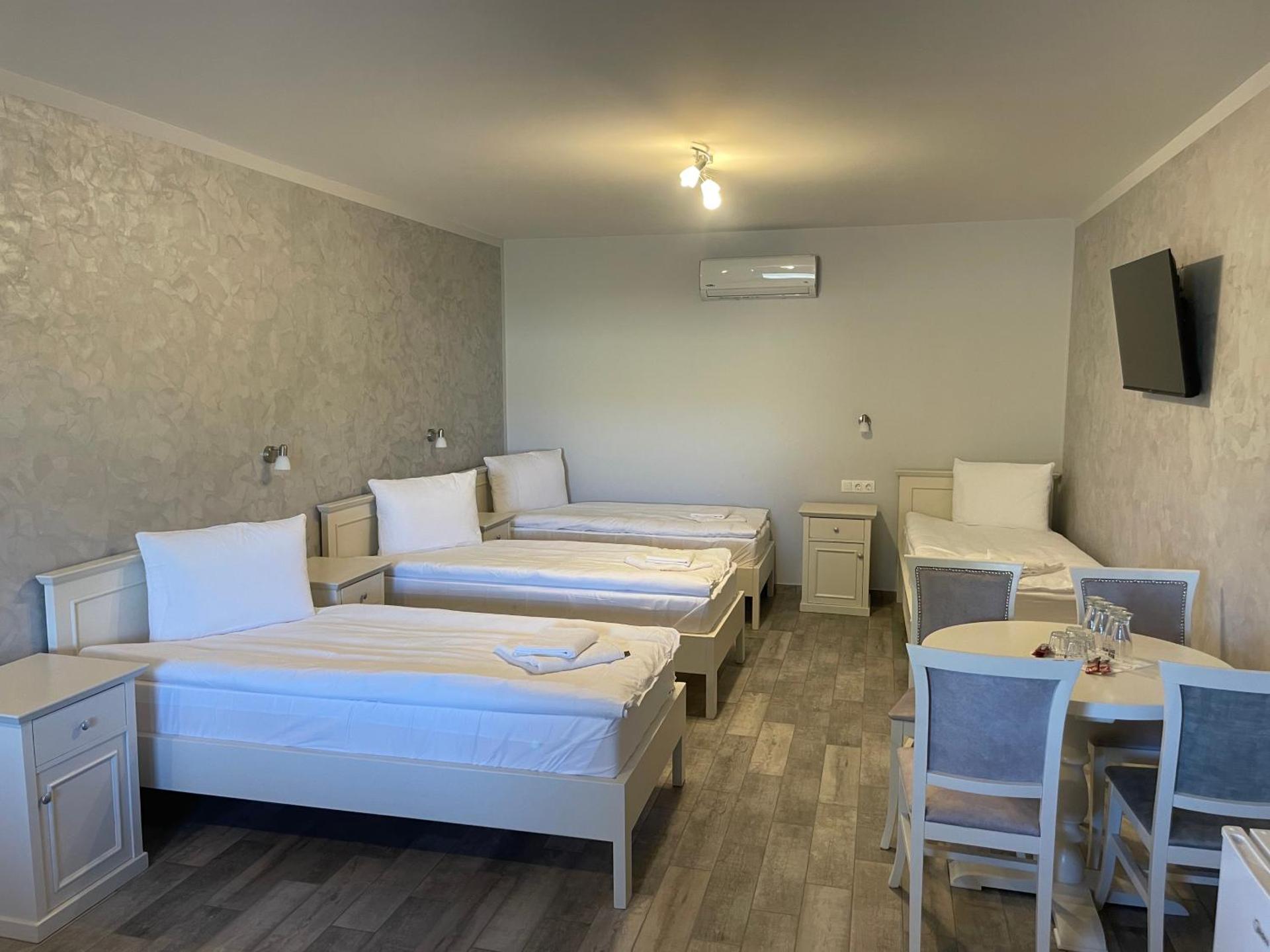 Airport Wanderer Inn - Vándor fogadó