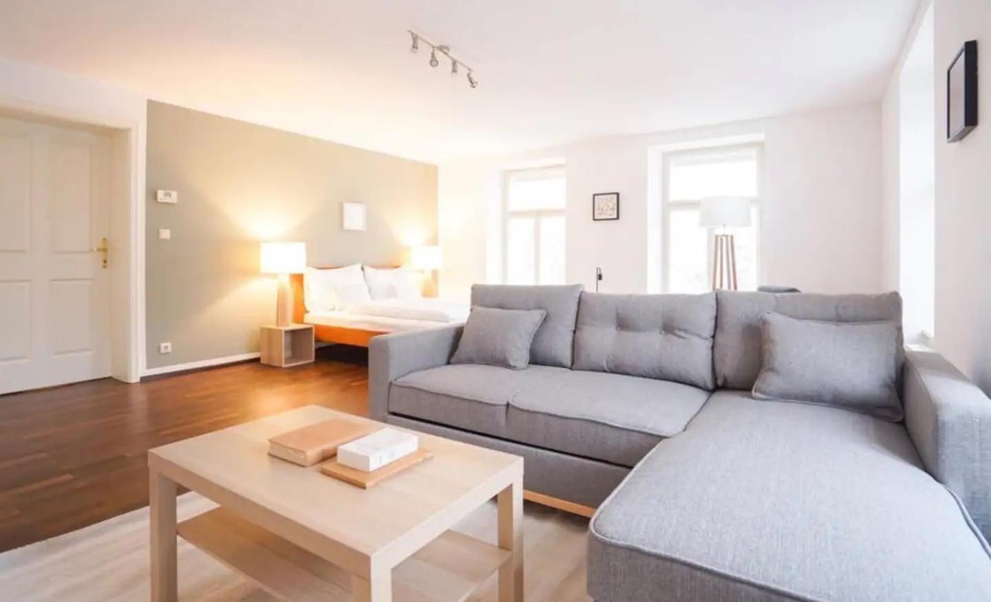 Authentic Austrian Flat in the South of Vienna