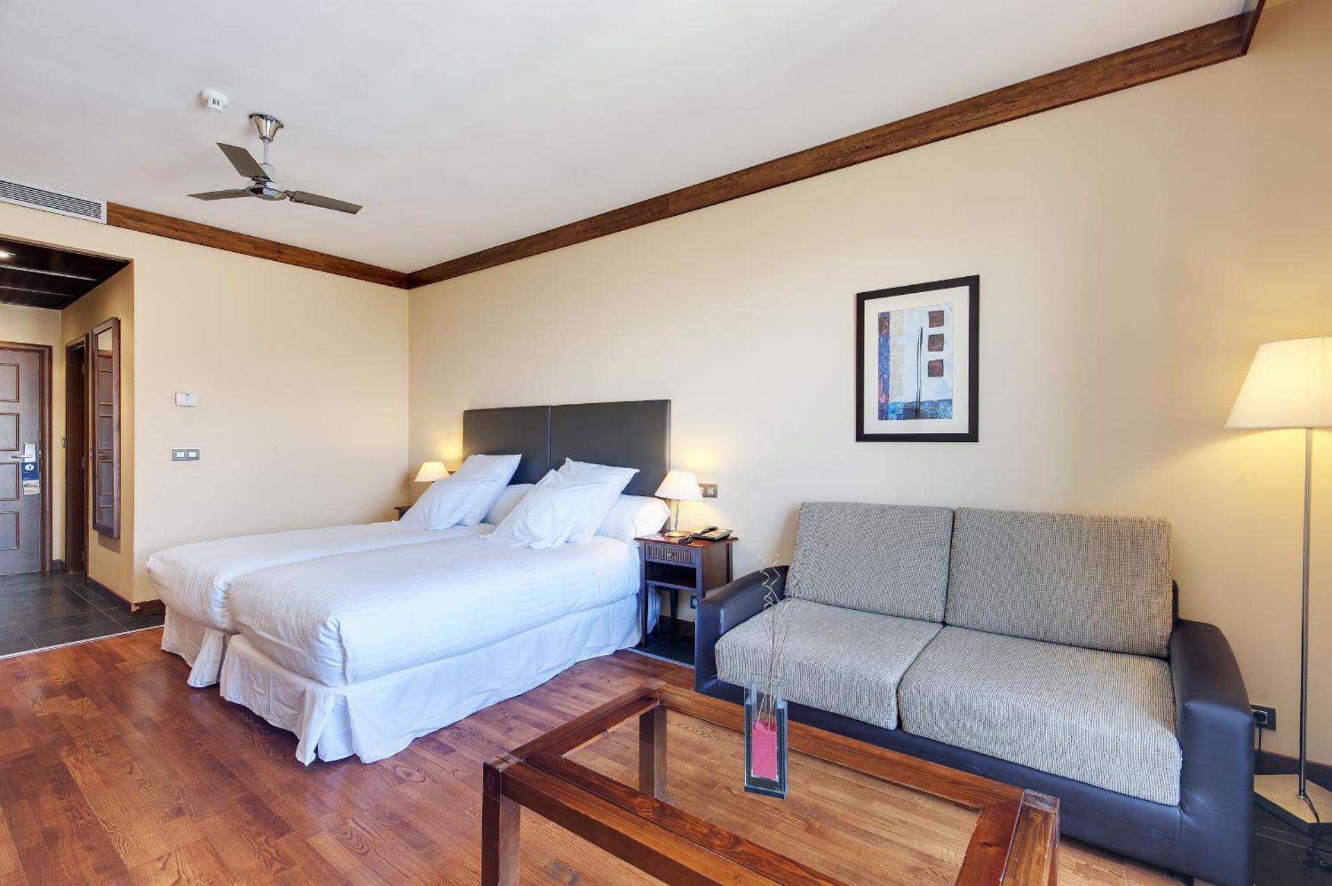 Photo of the whole room