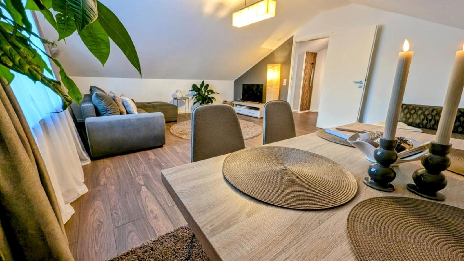 Blackforest Apartment Schömberg