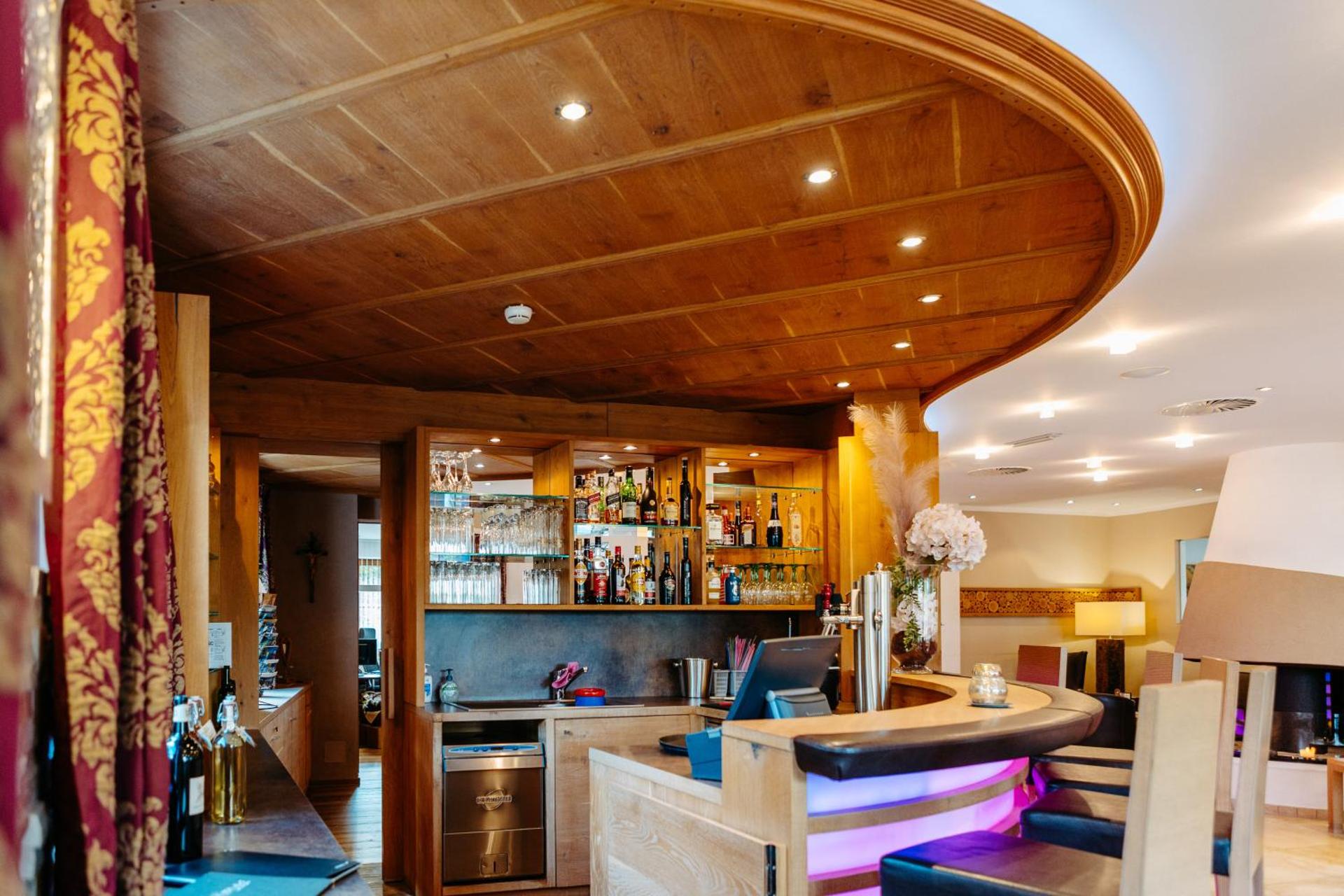 Lounge or bar