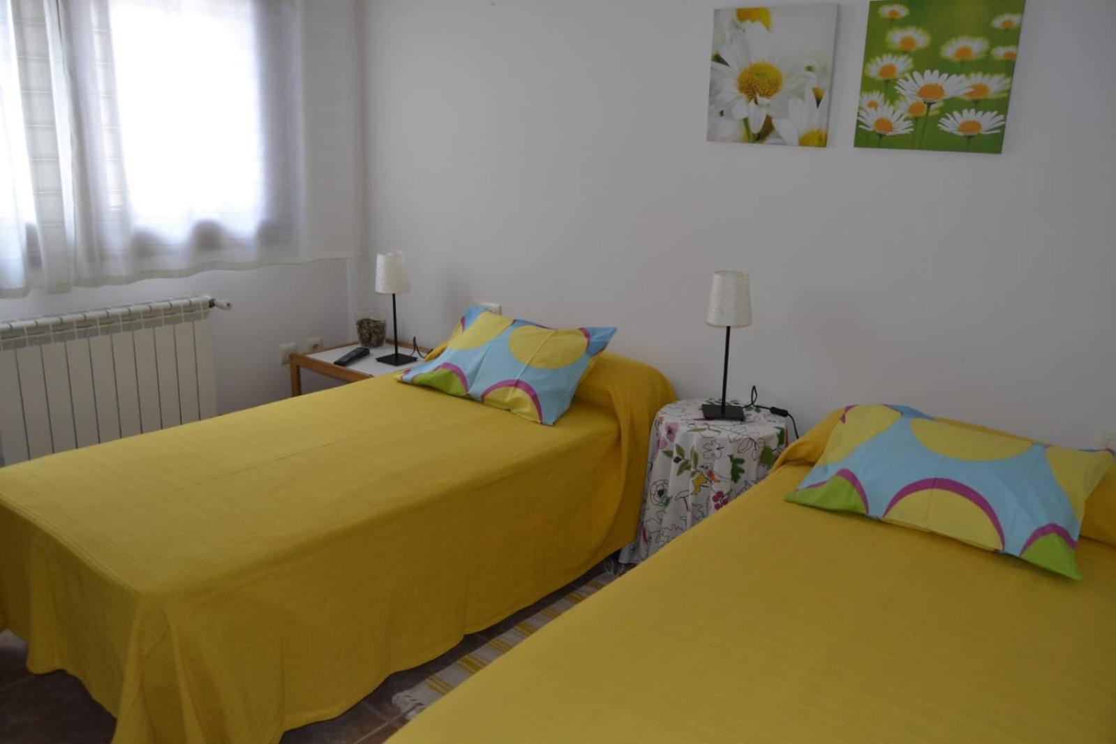 ROOMS PEREGRINOS B Casa Alicia