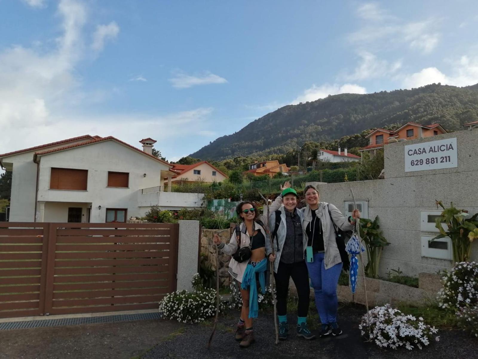 ROOMS PEREGRINOS B Casa Alicia