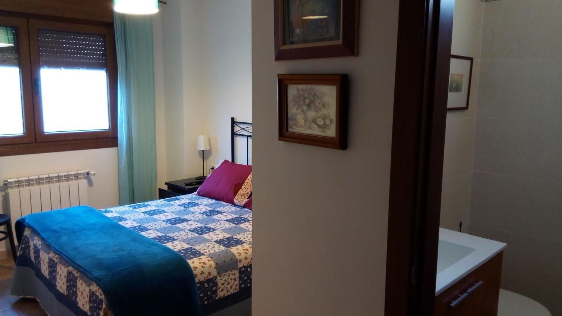 ROOMS PEREGRINOS B Casa Alicia