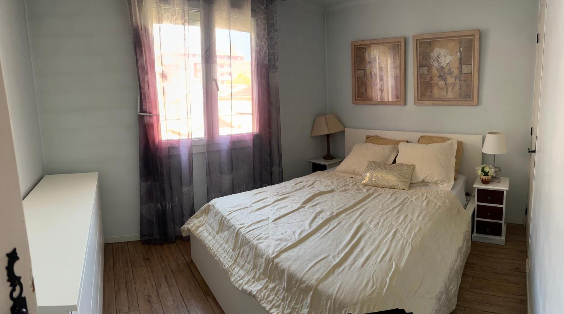 Joli appartement Quartier tranquille 13008 à 2 minutes du métro Perier