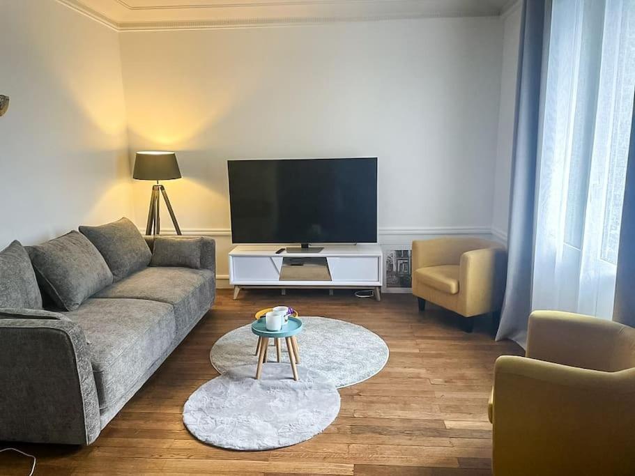 Le Charming - Paris parc de la Villette - Canal de l'Ourq