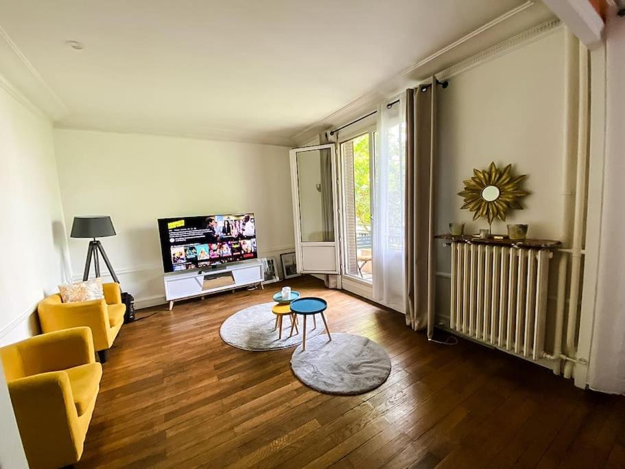 Le Charming - Paris parc de la Villette - Canal de l'Ourq