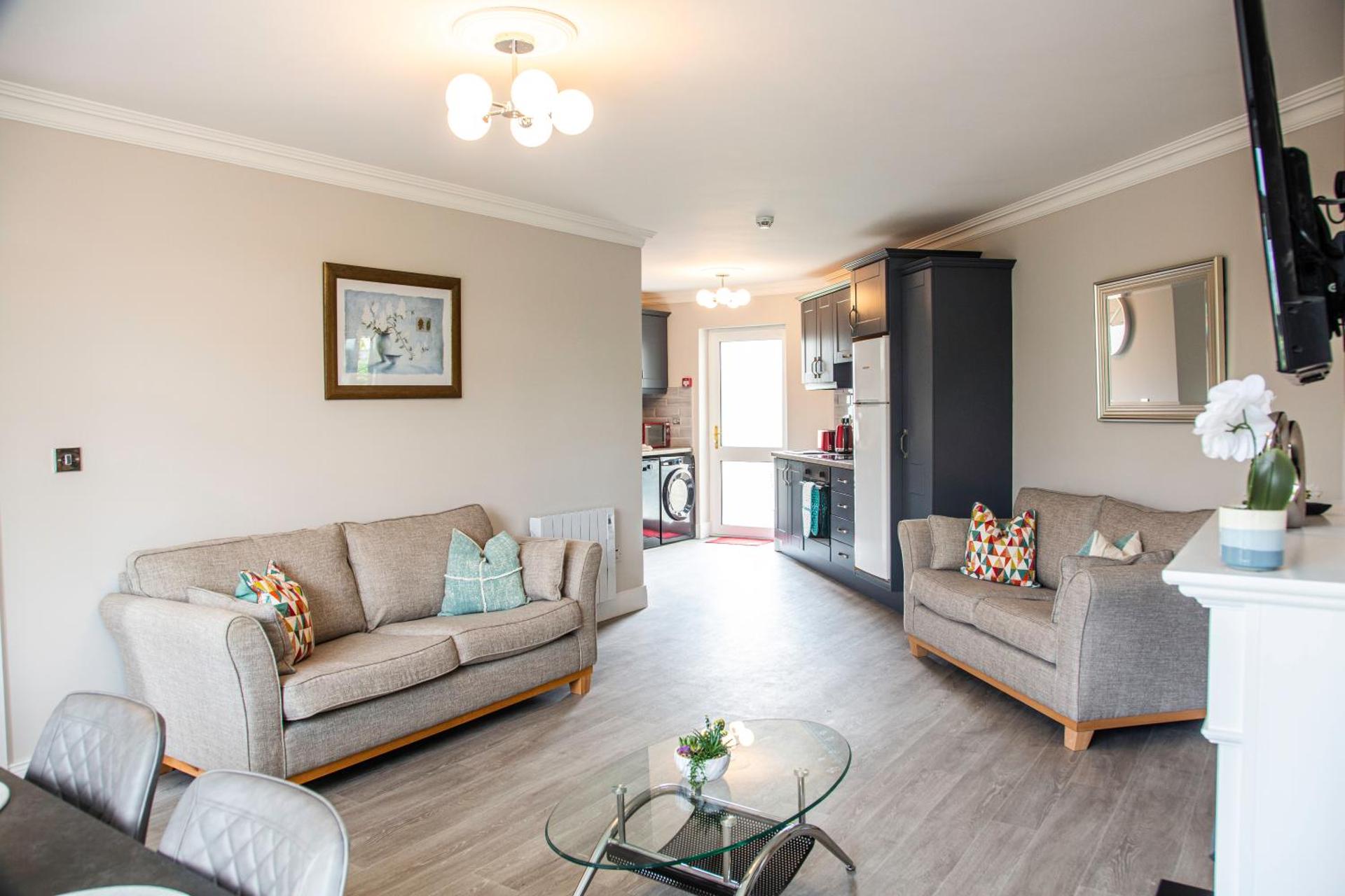 No 1 Killarney Holiday Village Vacation Home