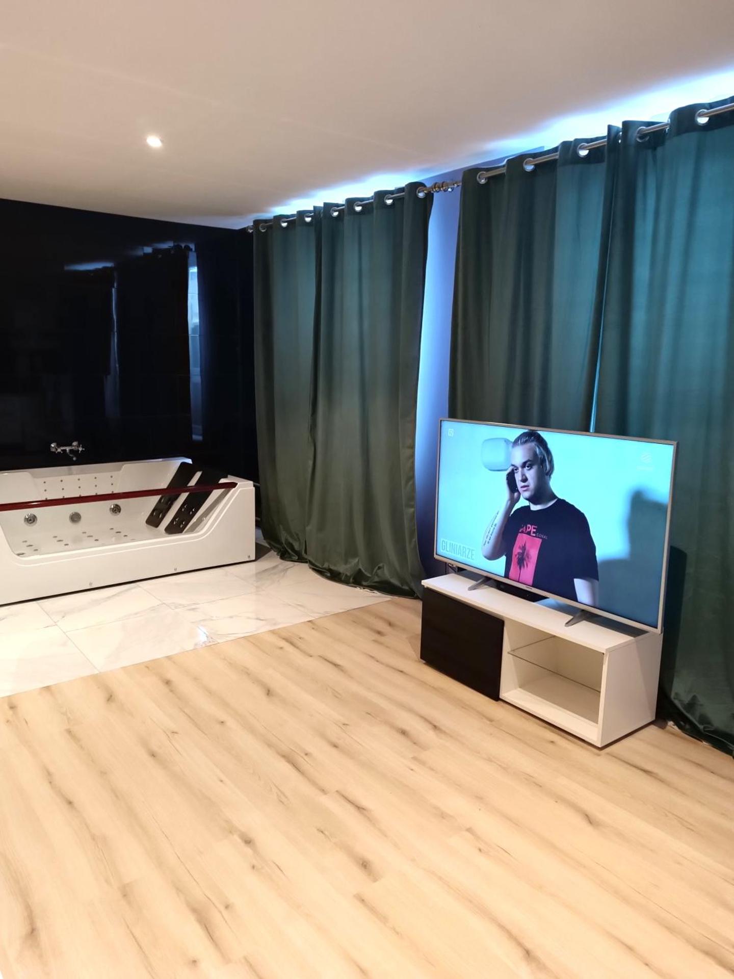 Apartamenty Jacuzzi, klima, wifi,