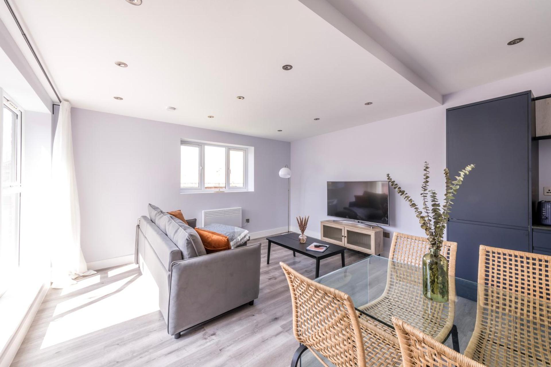 Communal lounge/ TV room