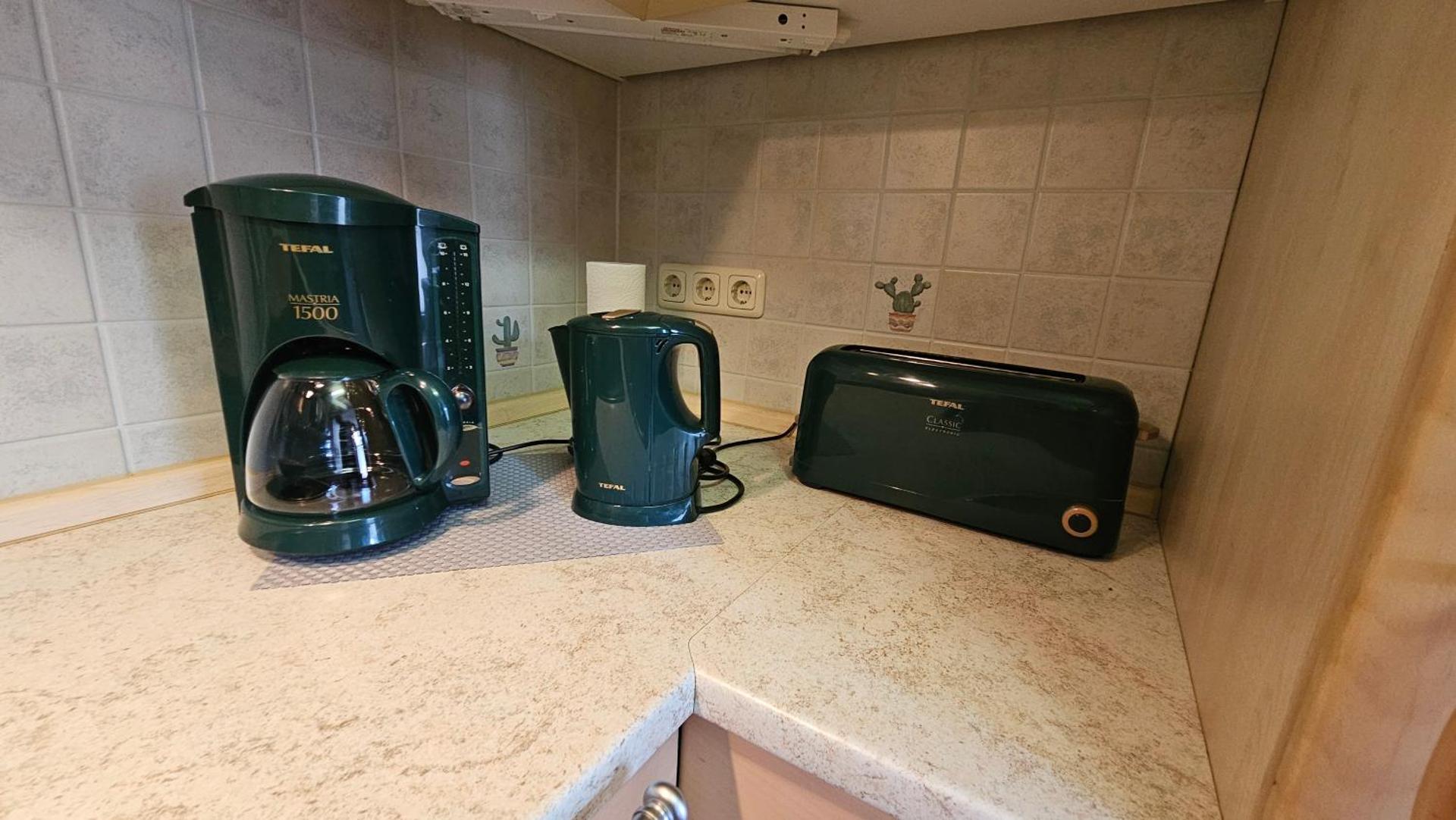 Coffee/tea facilities