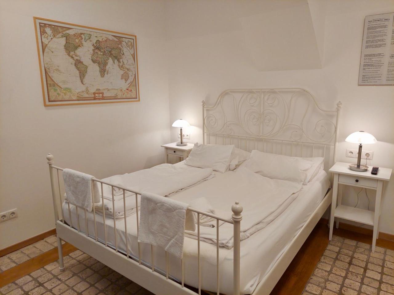 Modern Studios near City Center