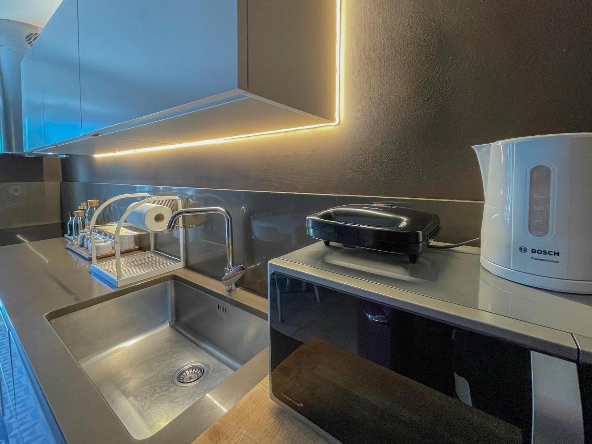 Coffee/tea facilities