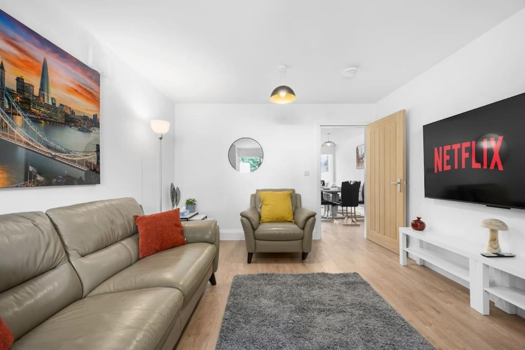 Chique Luxurious Modern Home