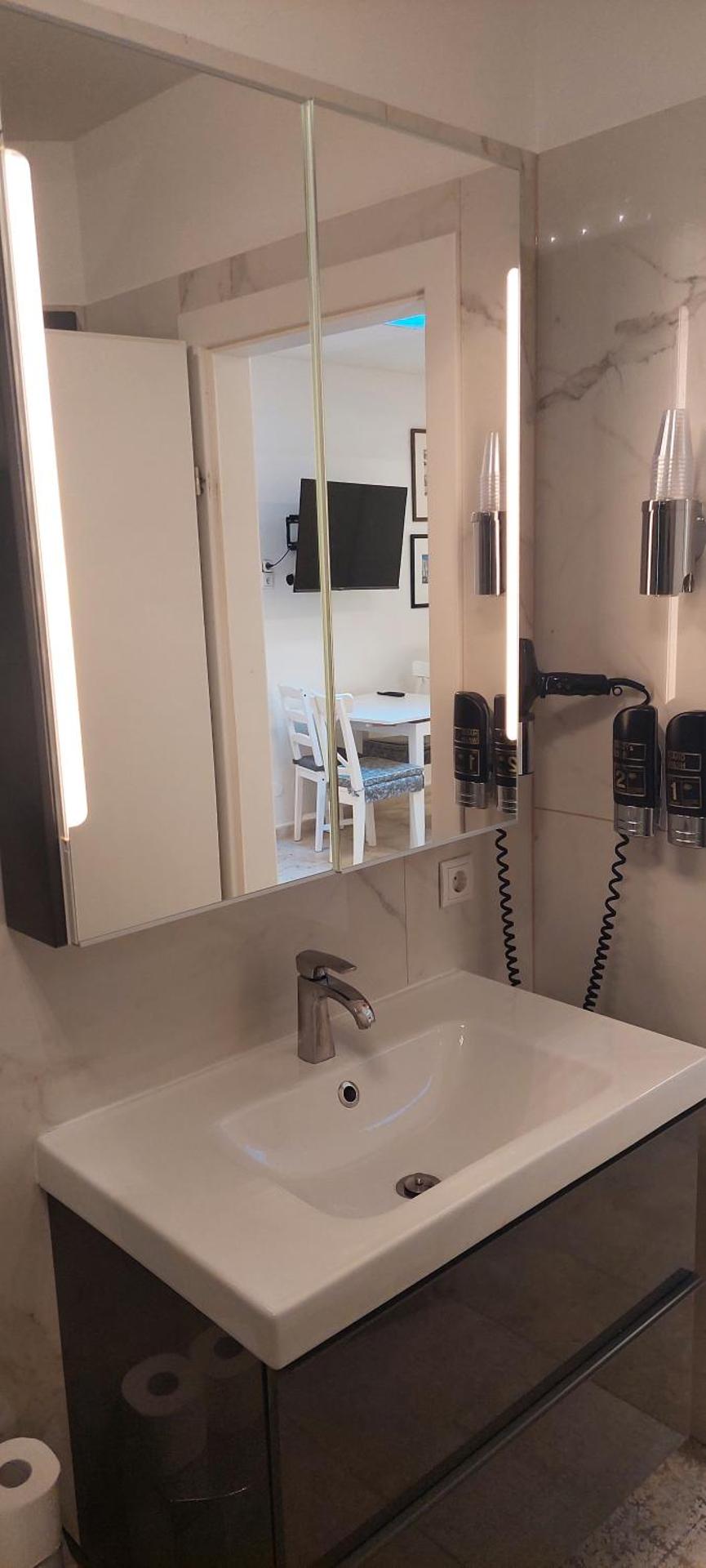 Modern Studios near City Center