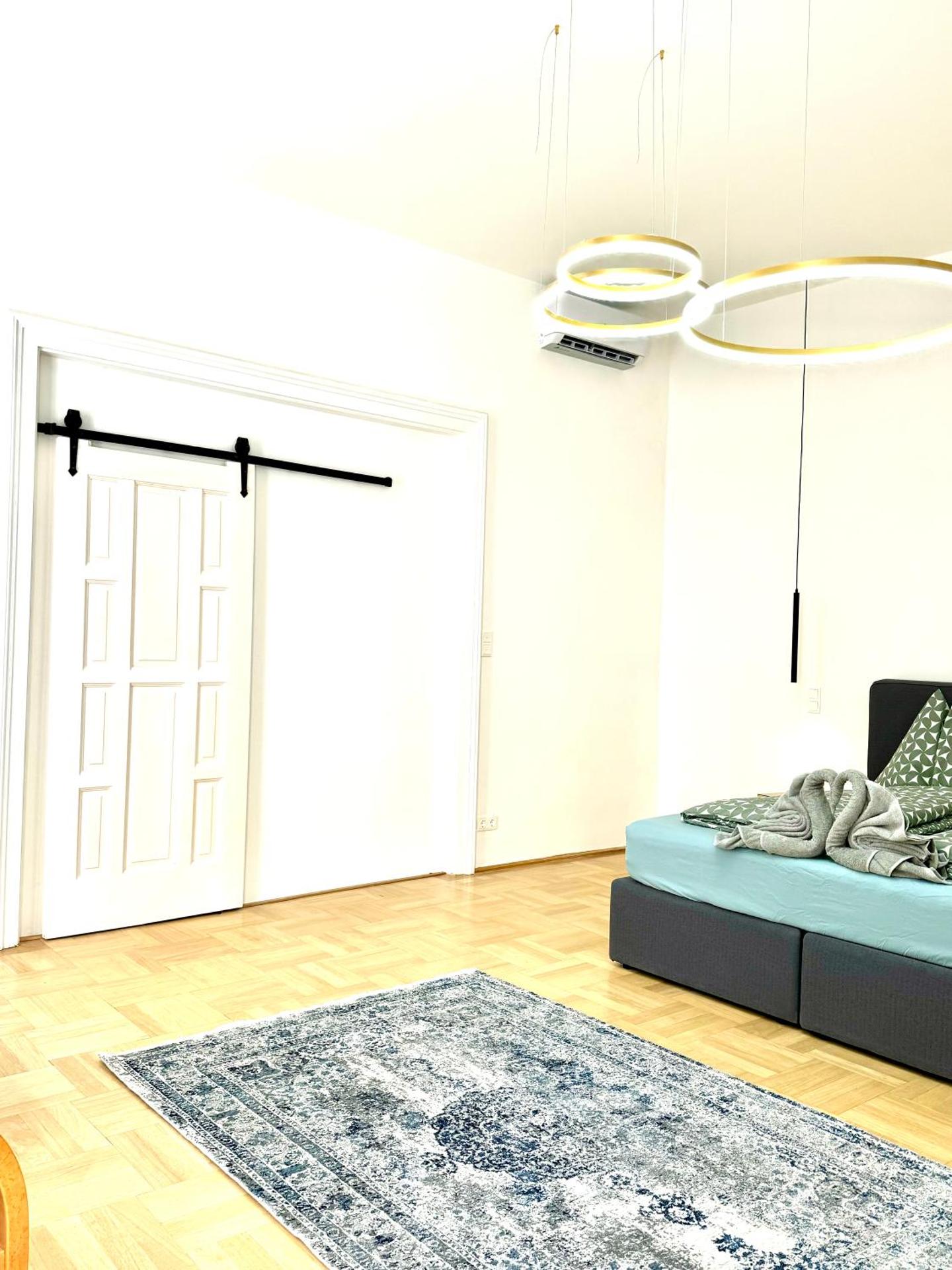 Opera Vienna Apartment 145 m2