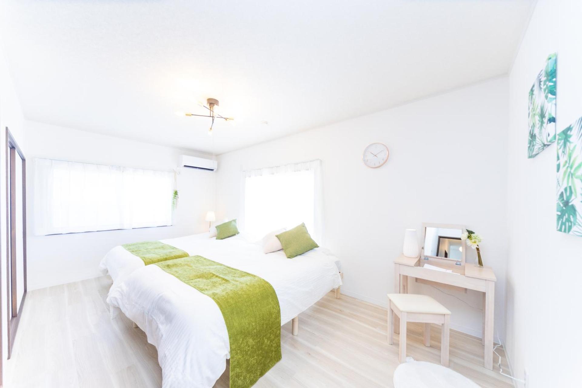 Miraie Kuwana simofukayabe