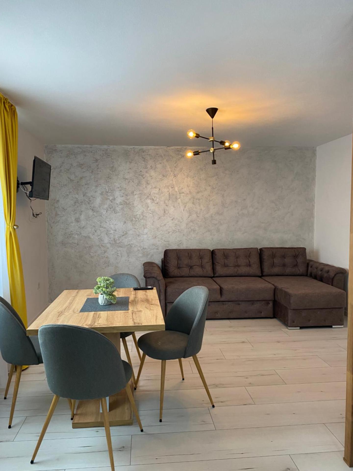 Wonderland apartment