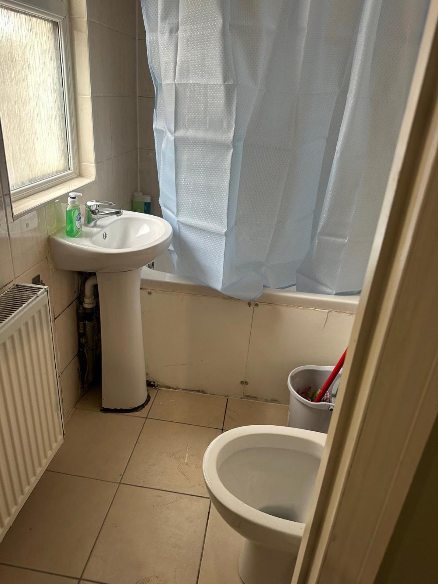 Cosy Studio Flat Forest Road