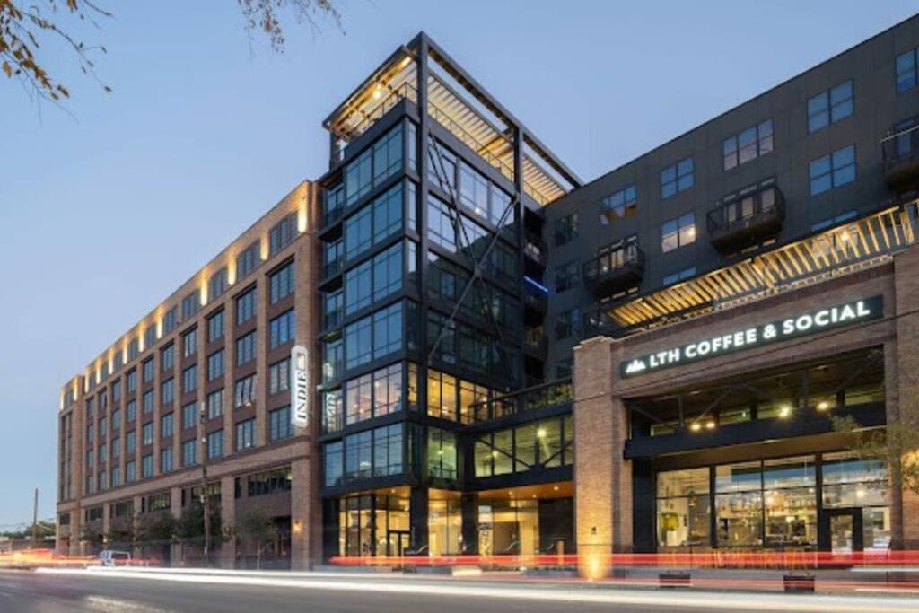 1 Bedroom apt suite Wifi fitness room Deep Ellum-FIFA WORLD CUP 2026