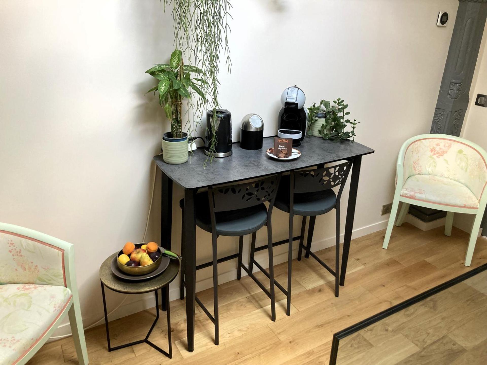 Coffee/tea facilities